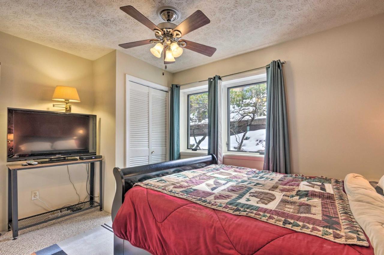 Beech Mountain Retreat With Pool Access Near Slopes! Βίλα Εξωτερικό φωτογραφία